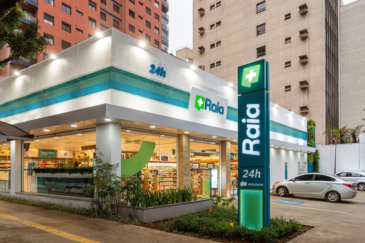 Cidade sem farmácia de madrugada: o 24h foi adiado, e a Câmara precisa decidir