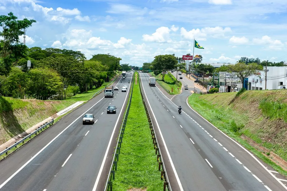 Raposo Tavares ganha câmera com IA que flagra celular e falta de cinto a partir de amanhã