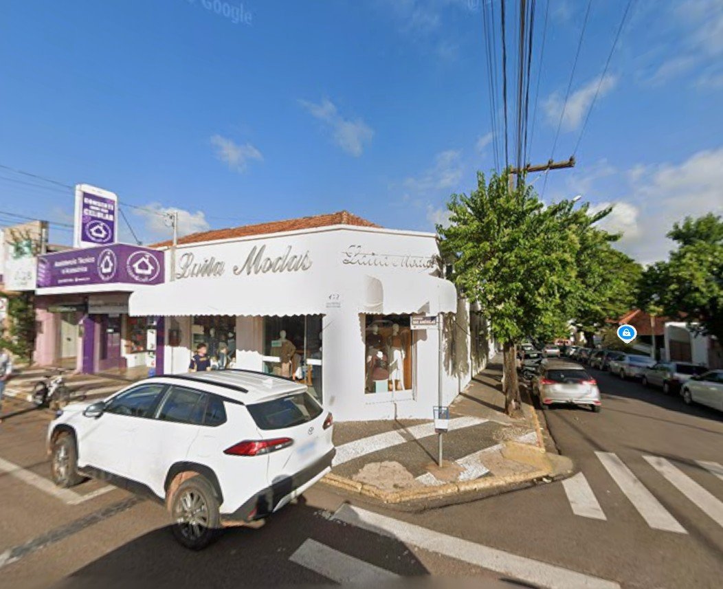 Possível novo local da unidade: a esquina da Avenida das Américas, em frente ao Bradesco. (Reprodução/Google Street View)